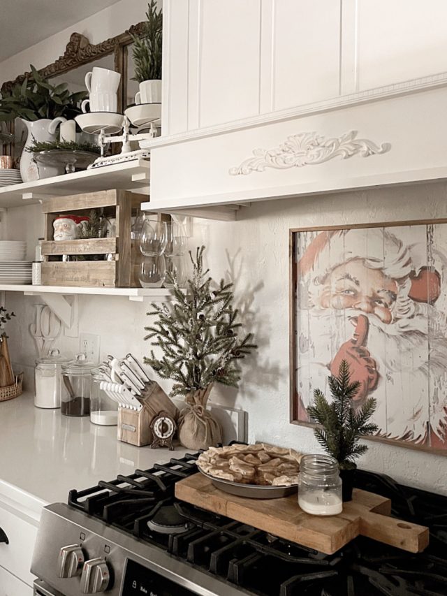 Kitchen Christmas Decor